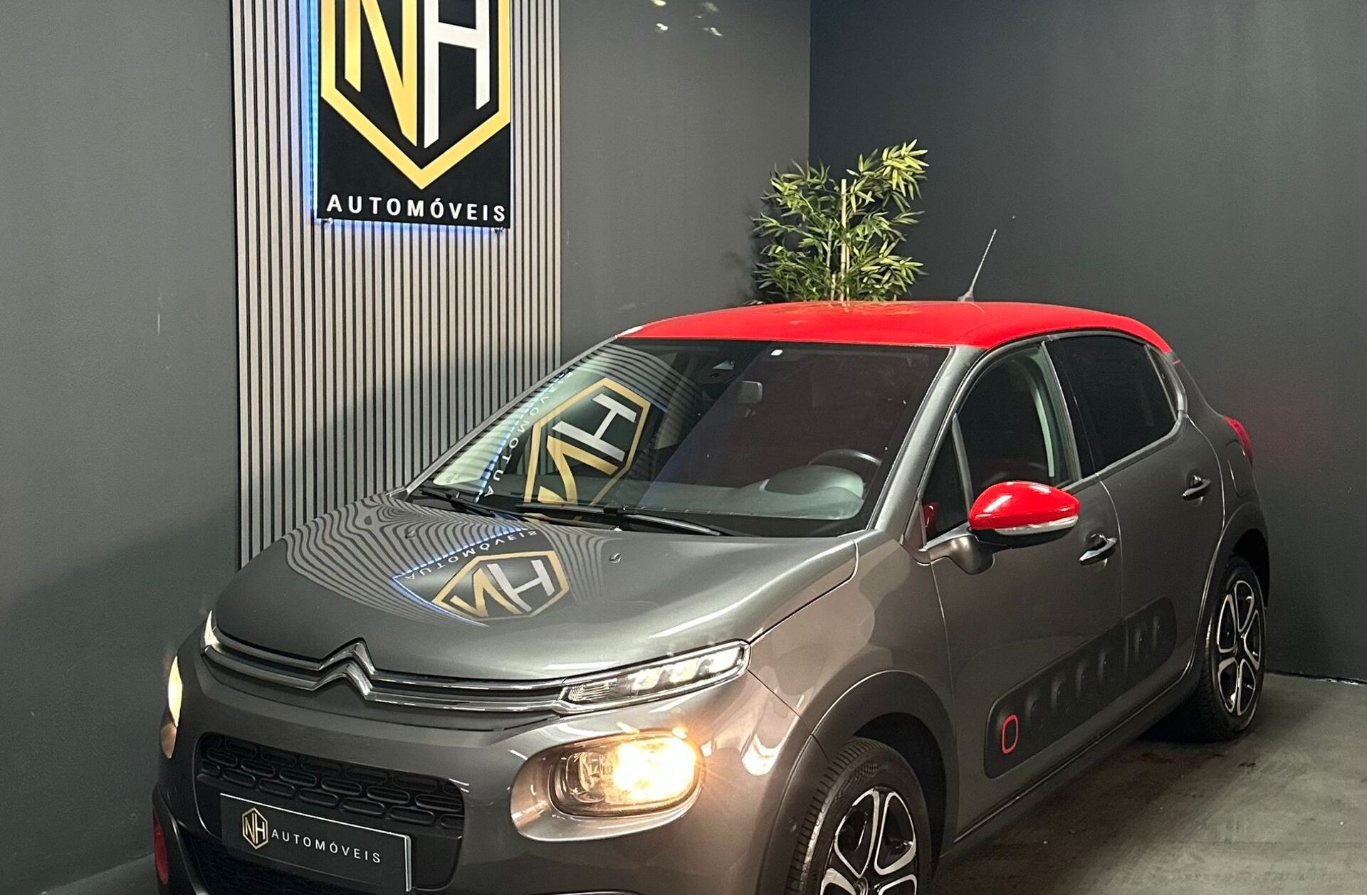 CITROEN C3 1.2 PureTech Shine EAT6