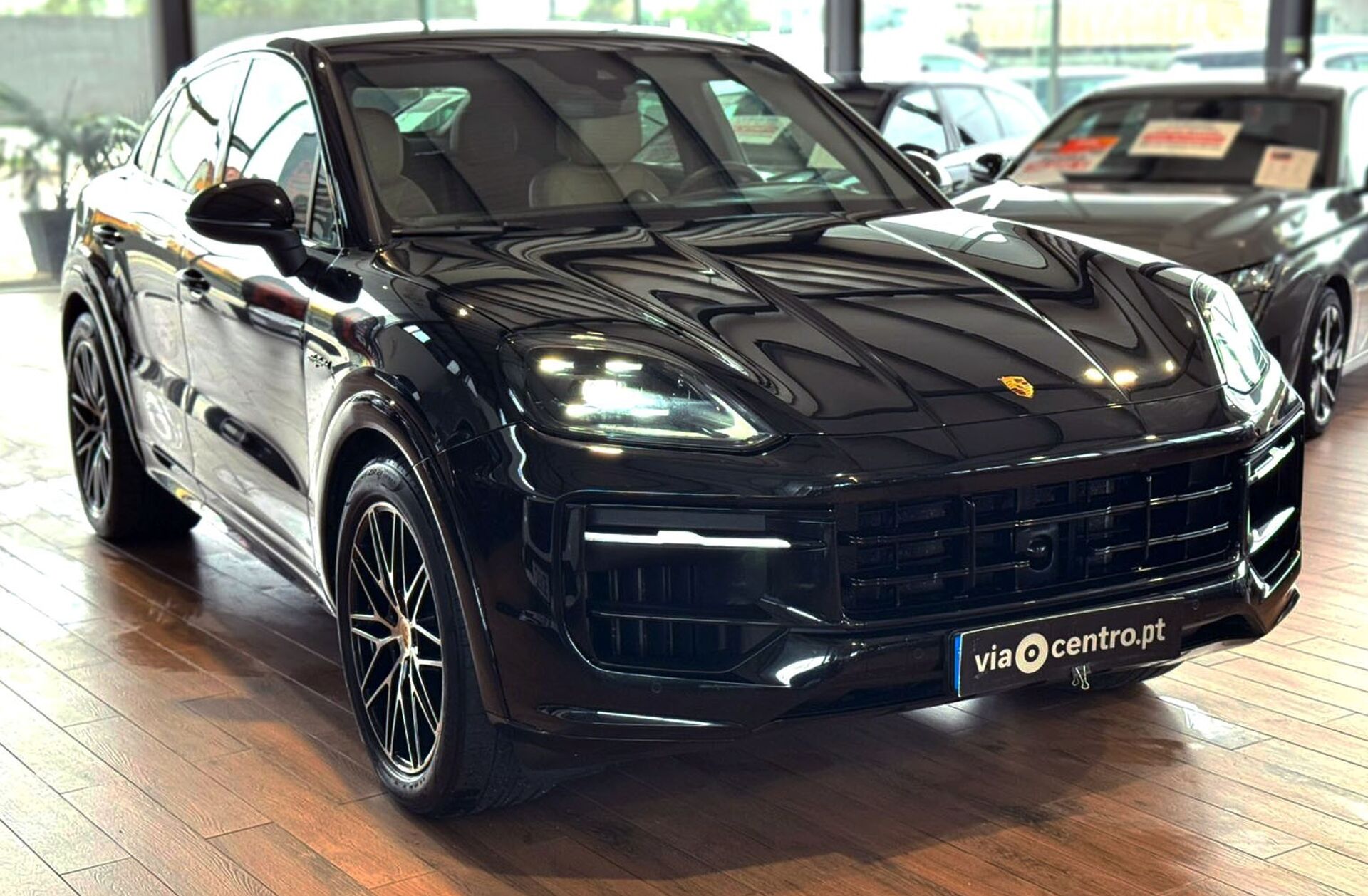 PORSCHE Cayenne E-Hybrid