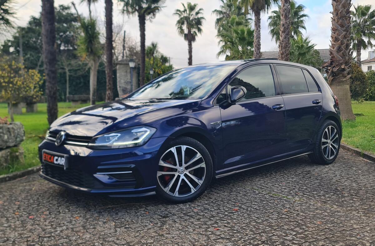 VOLKSWAGEN Golf 1.6 TDI R-Line DSG