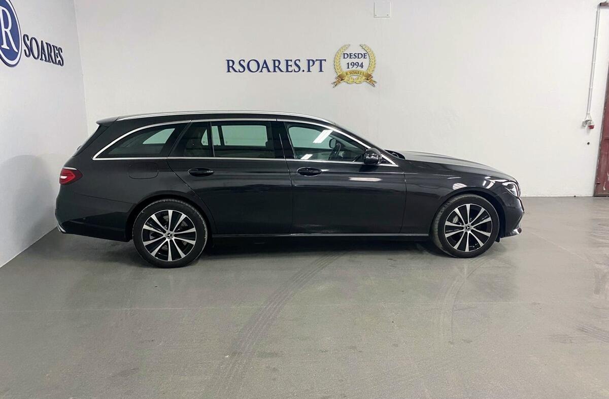 MERCEDES Classe E E 300 de Avantgarde