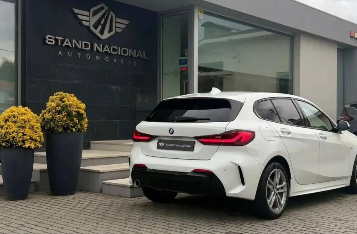 BMW Serie-1 116 d Pack Desportivo M Auto
