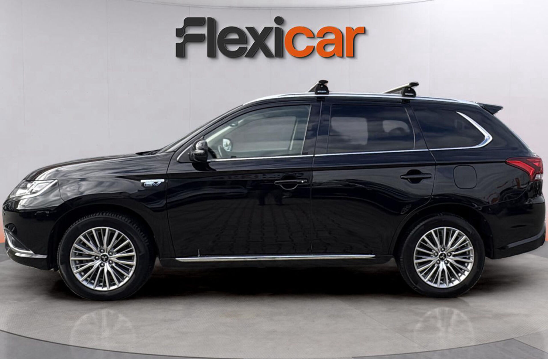 MITSUBISHI Outlander 2.4 PHEV Intense