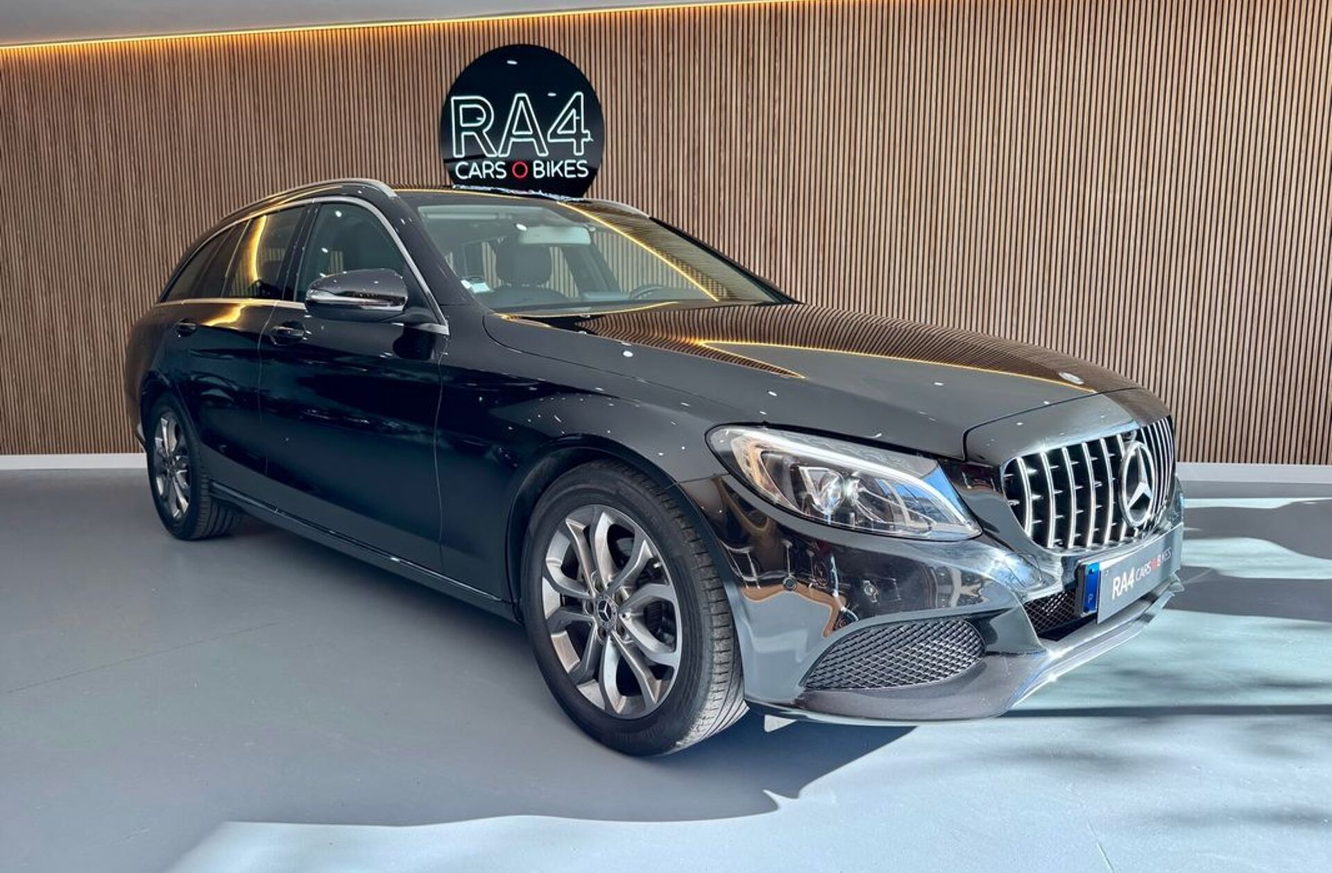 MERCEDES Classe C C 200 d AMG Line Aut.