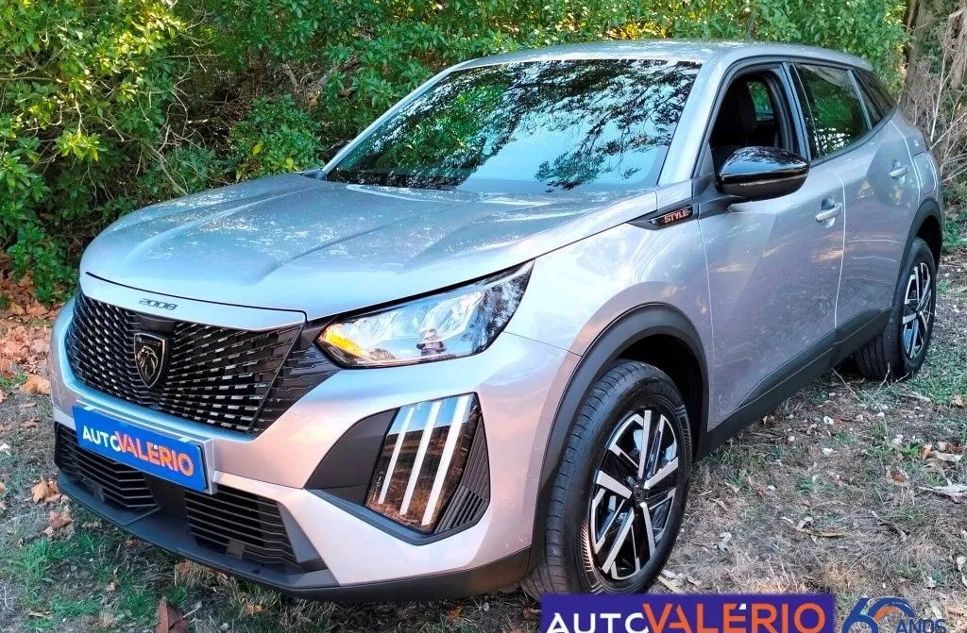 PEUGEOT 2008 1.2 PureTech Style