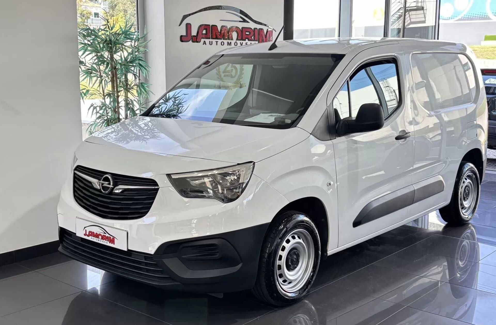 OPEL Combo Van 1.5 CDTi L1H1 Essentia