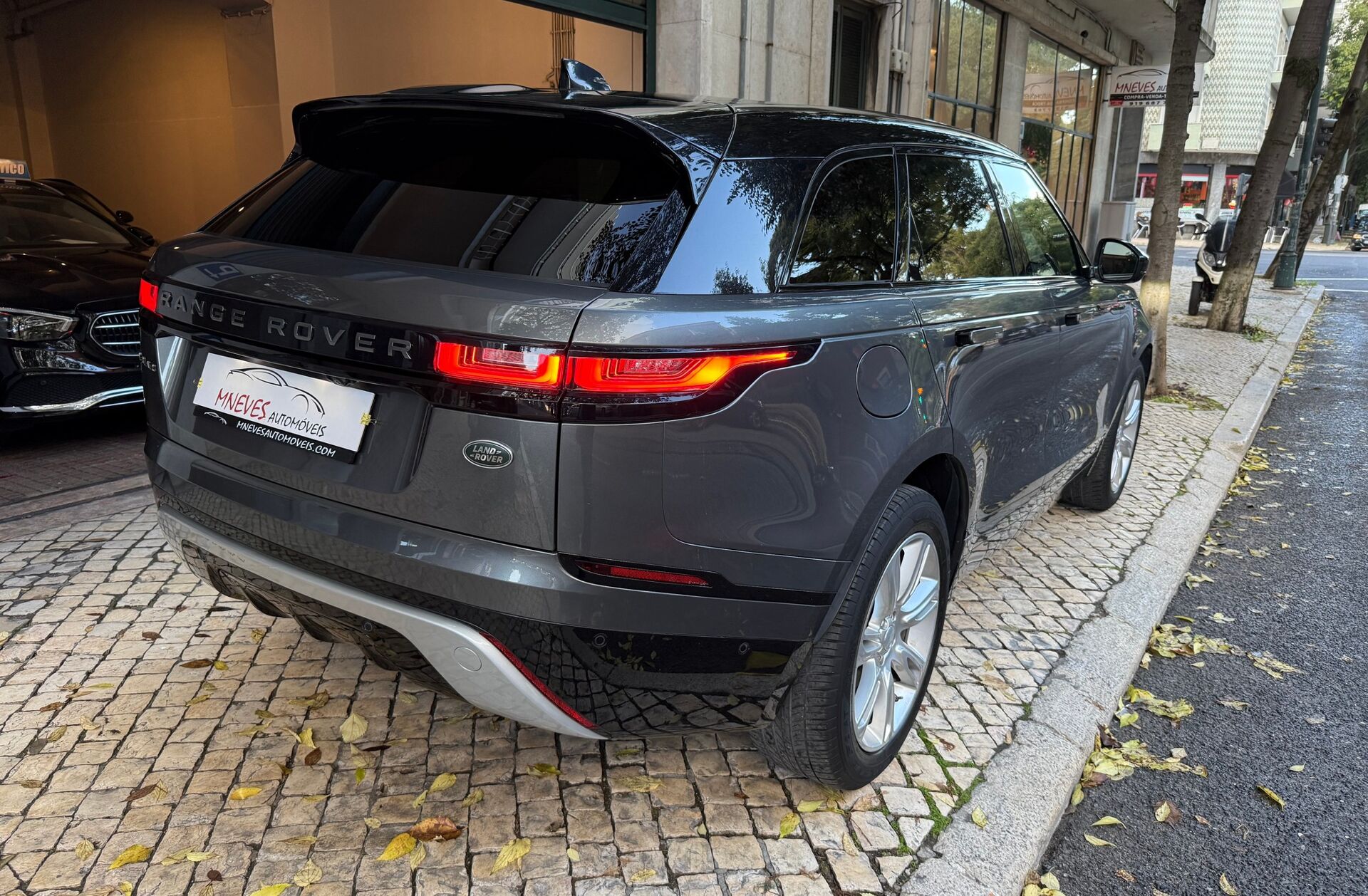 LAND ROVER Range Rover Velar 2.0 D R-Dynamic