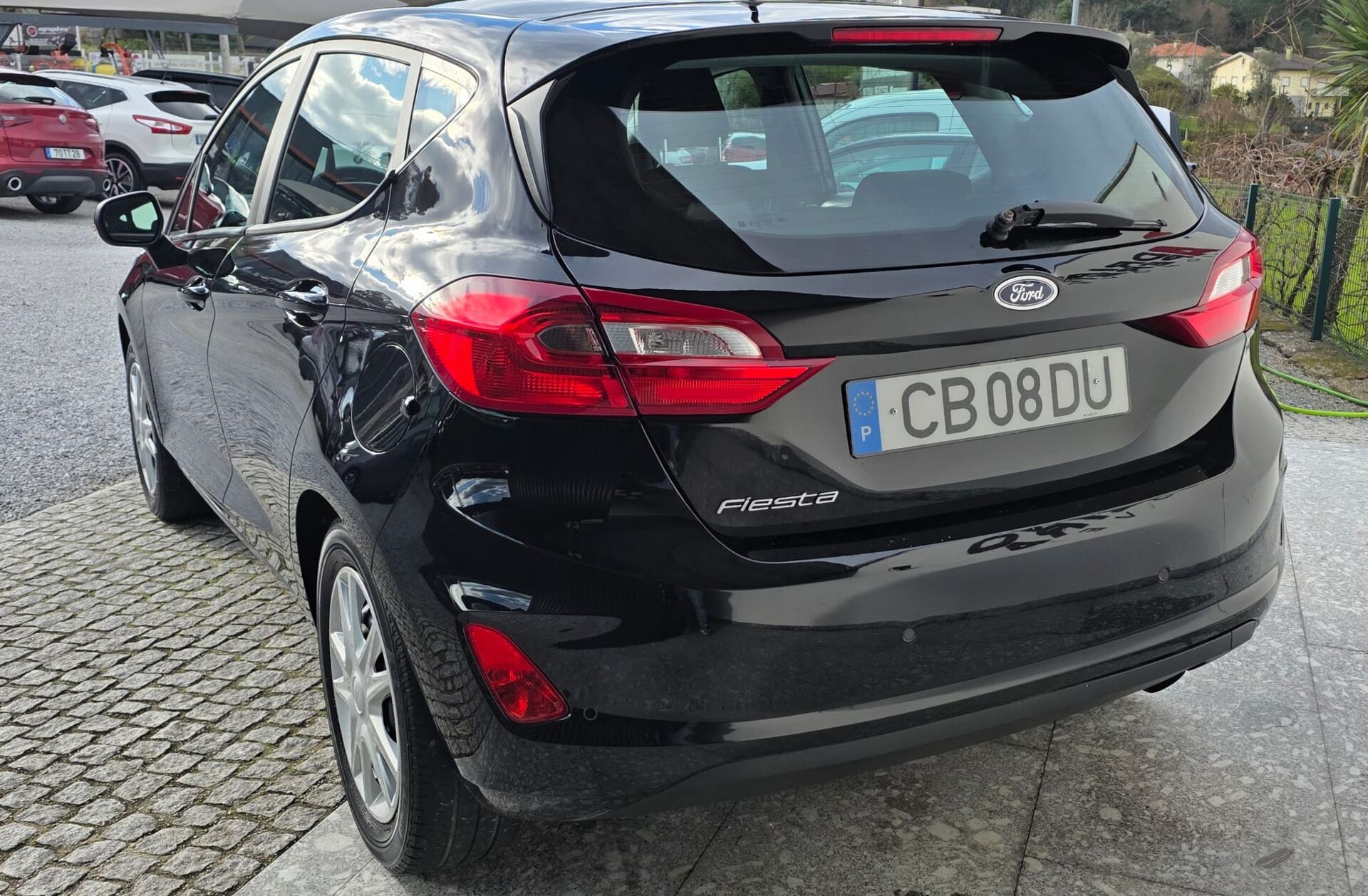 FORD Fiesta 1.1 Ti-VCT Business