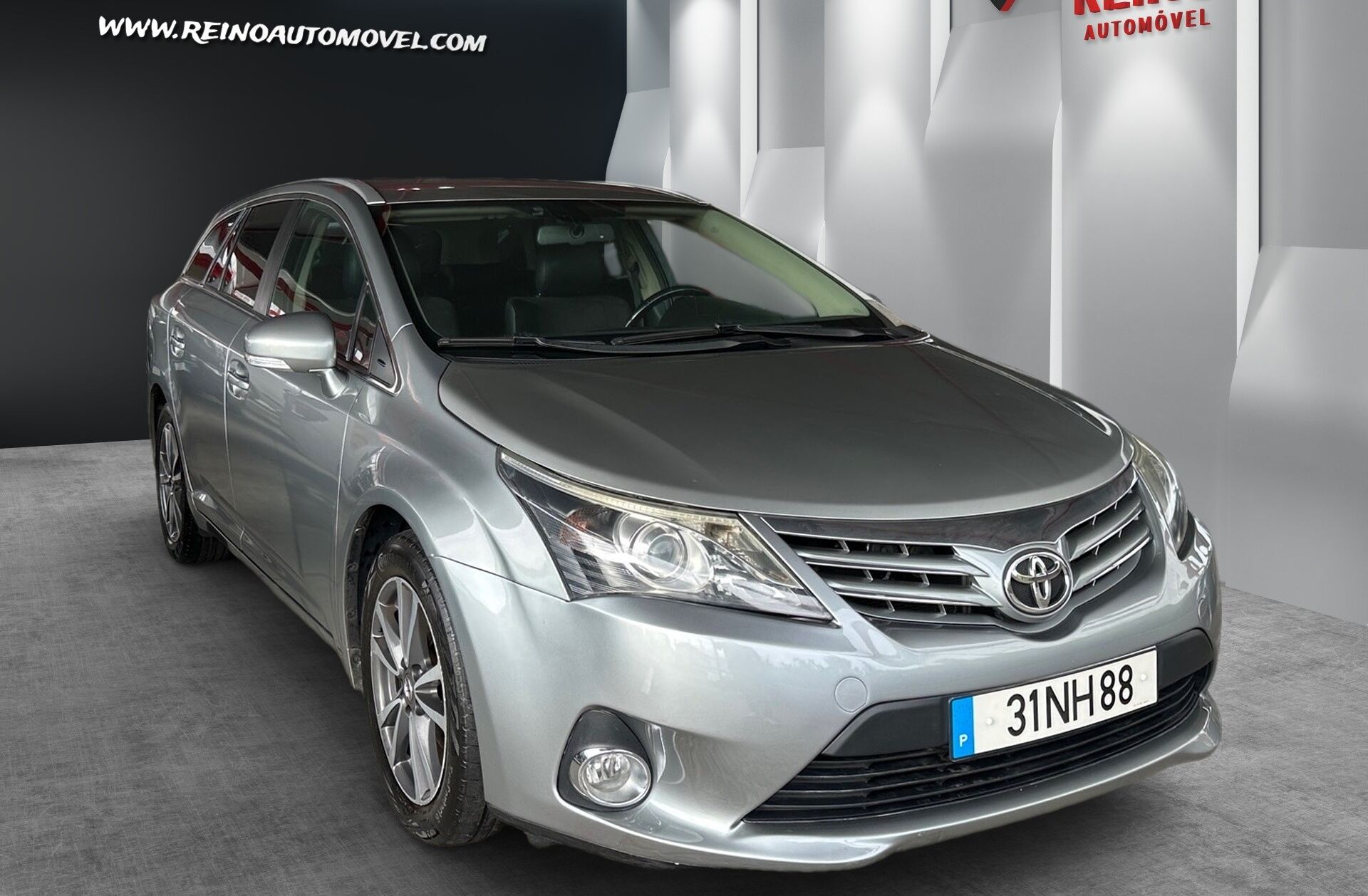 TOYOTA Avensis SW 2.0 D-4D Exclusive