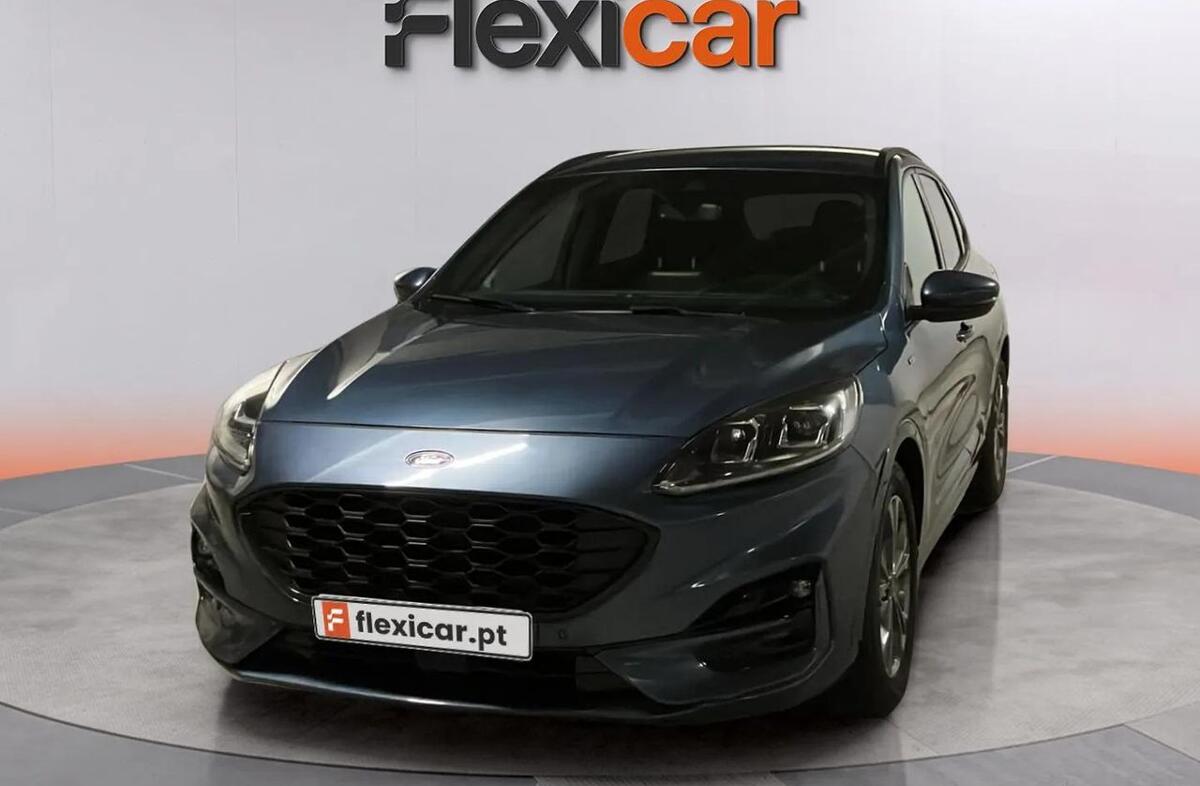 FORD Kuga 1.5 TDCi EcoBlue ST-Line