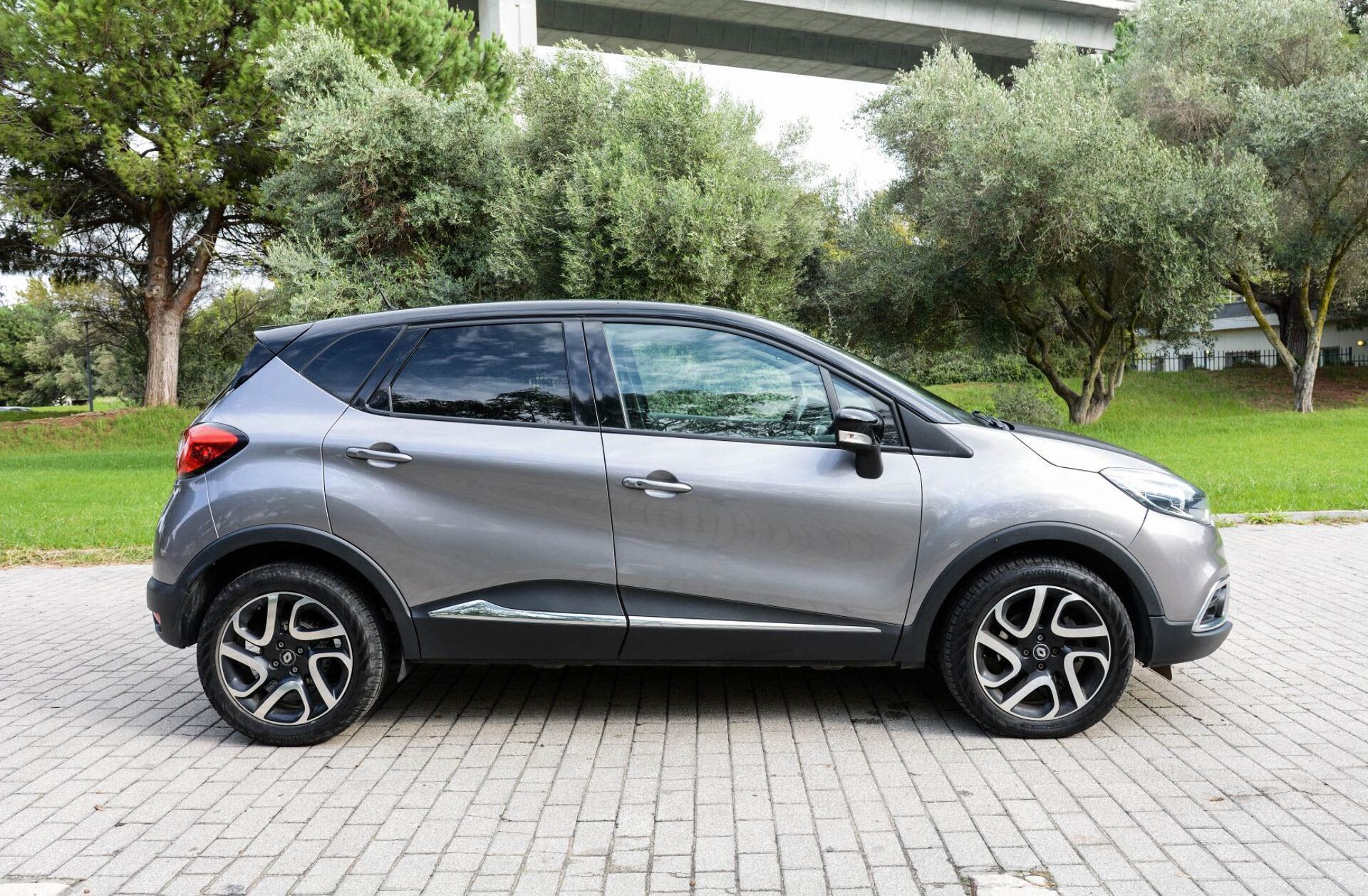 RENAULT Captur 0.9 TCE Sport