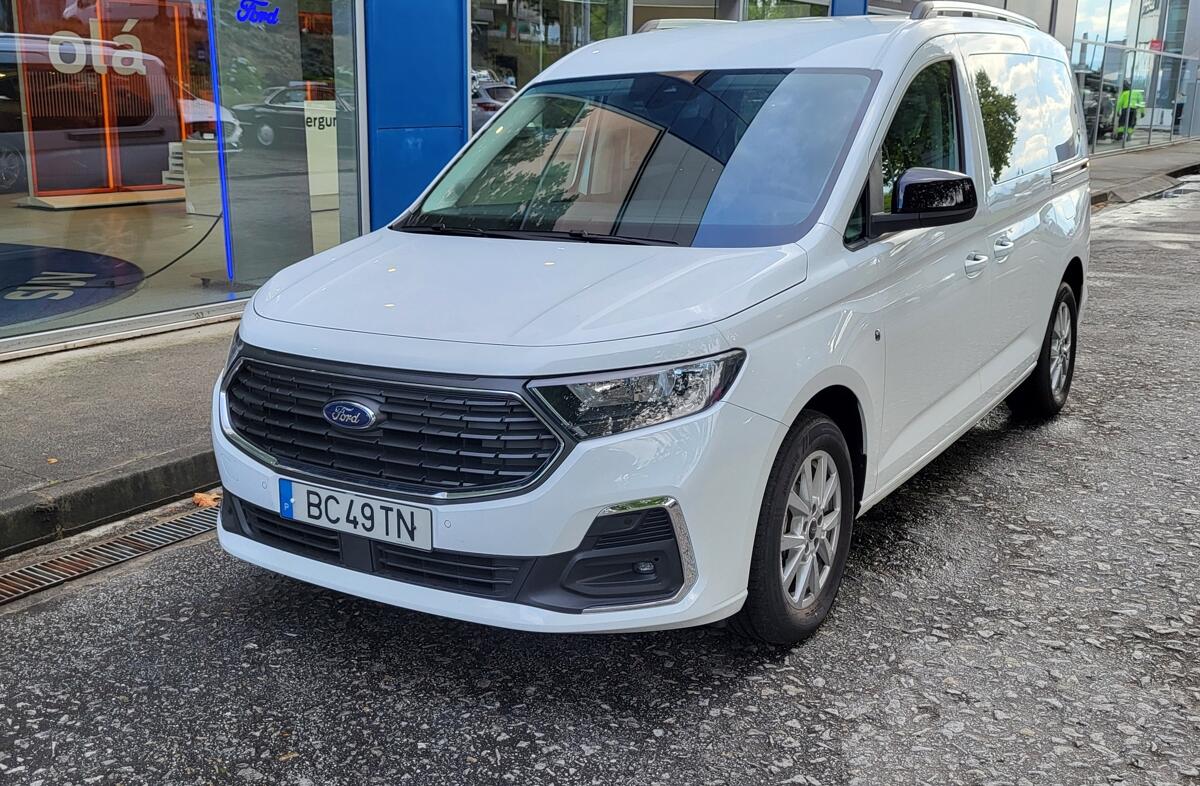 FORD Transit Grand Connect 2.0 TDCi Titanium