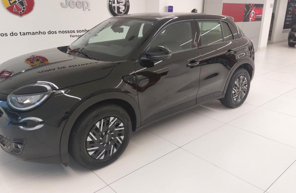 FIAT 600 e 54 kWh (RED)