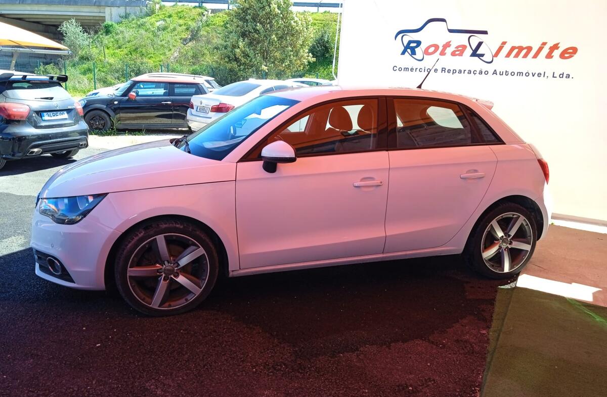 AUDI A1 1.6 TDi Sport