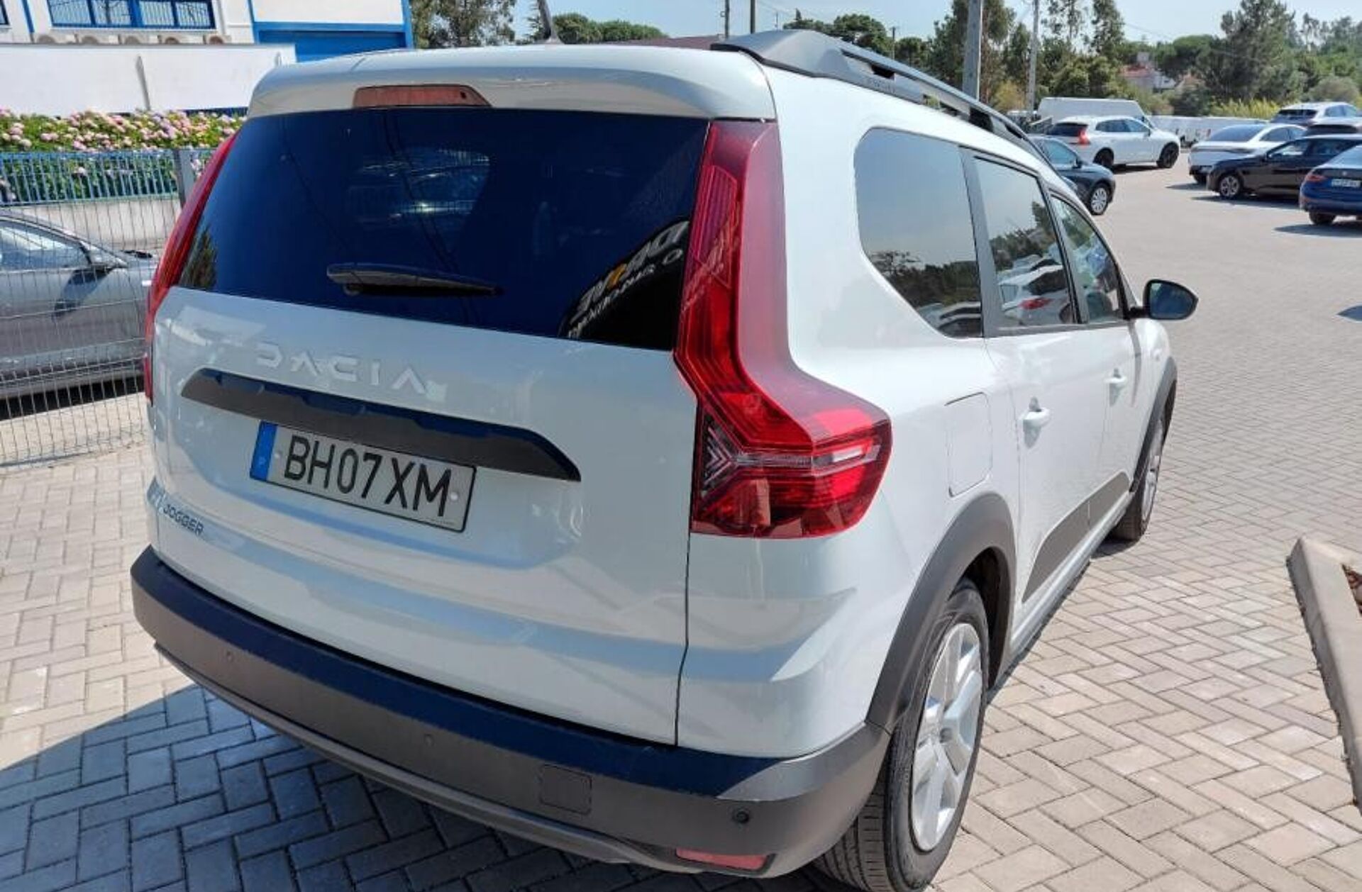 DACIA Jogger 1.0 TCe Essential