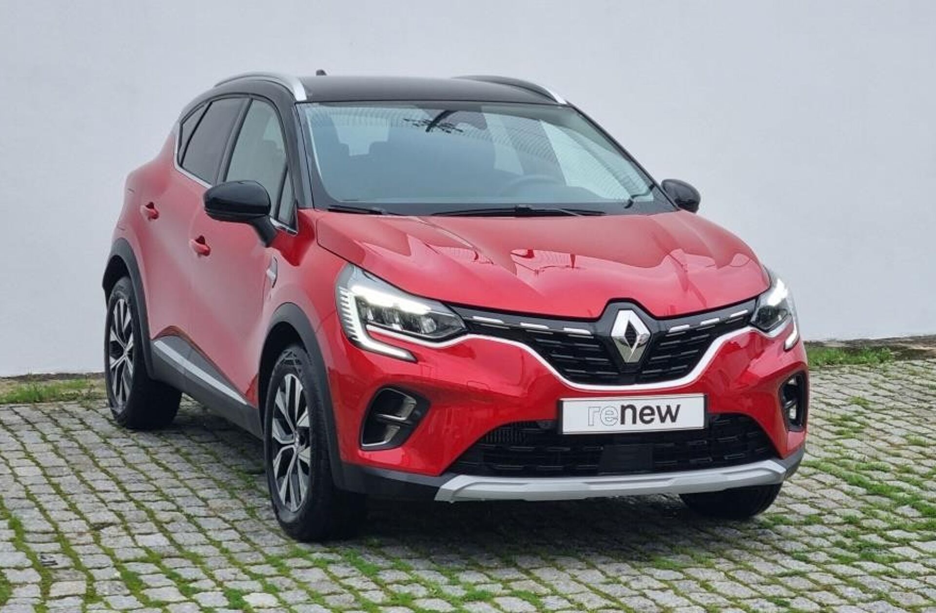 RENAULT Captur 1.0 TCe Techno Bi-Fuel