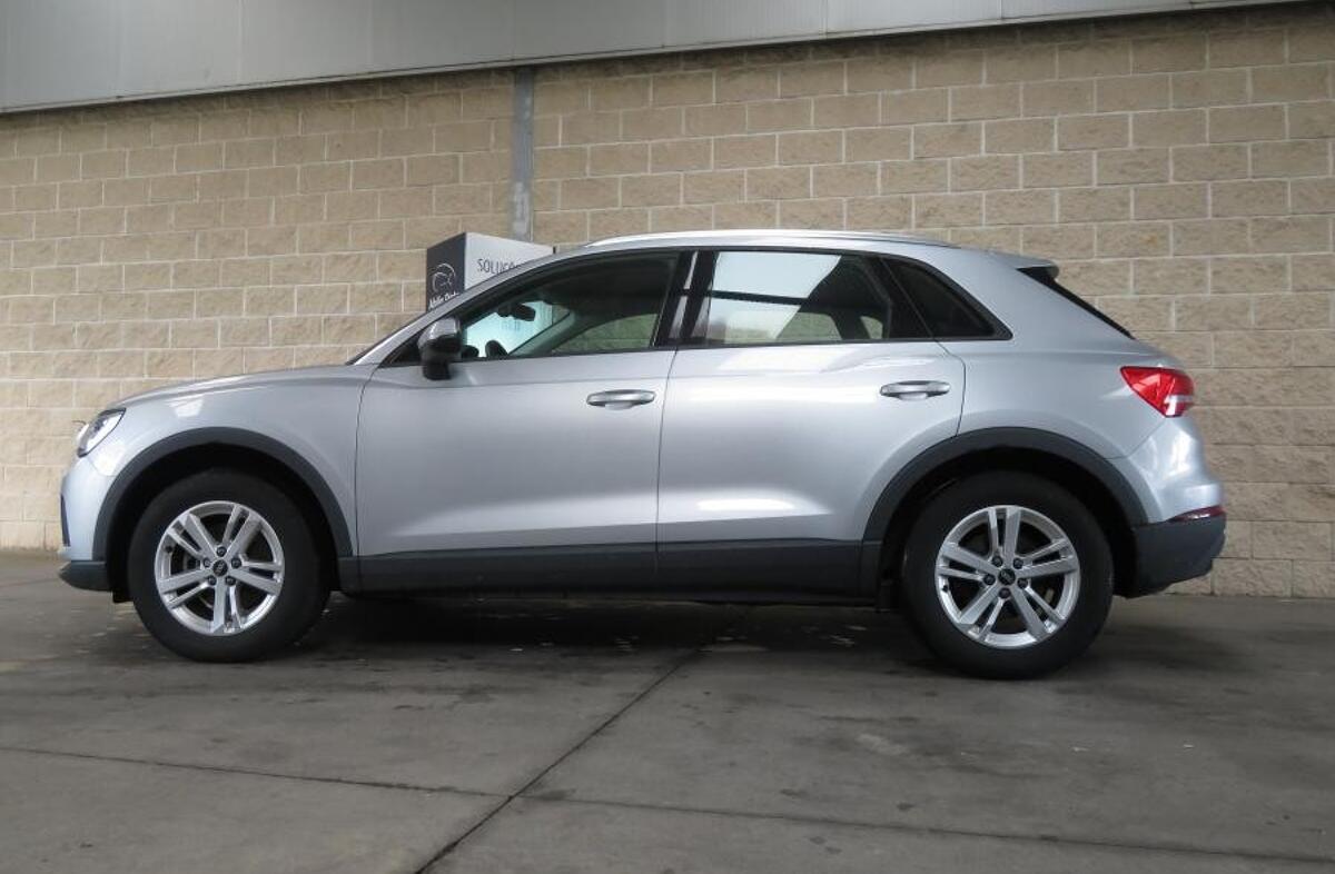 AUDI Q3 35 TFSI Advanced