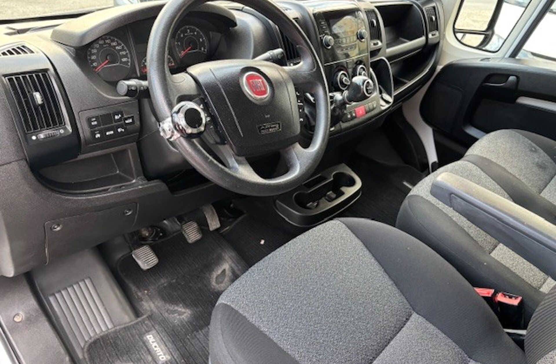 FIAT Ducato 35 2.2 M-Jet L CD