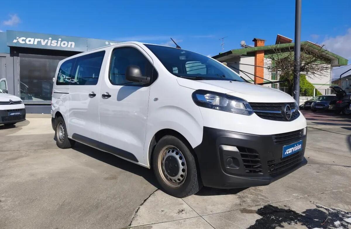 OPEL Vivaro 2.0 CDTi L2H1 Essentia