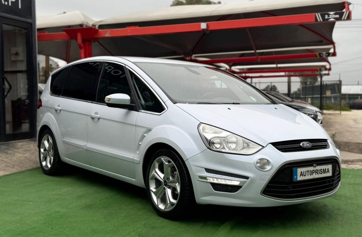 FORD S-MAX 2.0 TDCi Titanium 7L