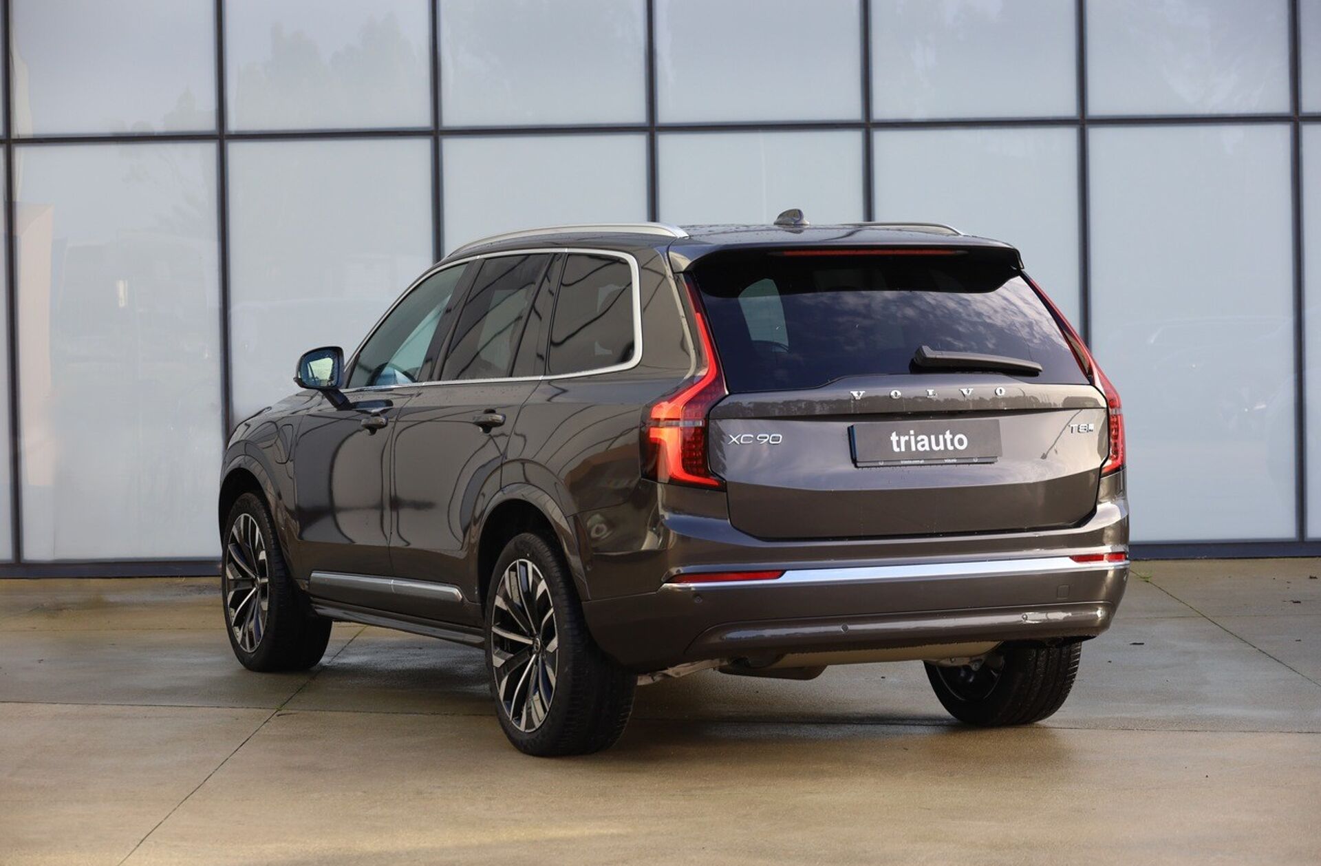 VOLVO XC90 2.0 T8 PHEV Plus Bright AWD