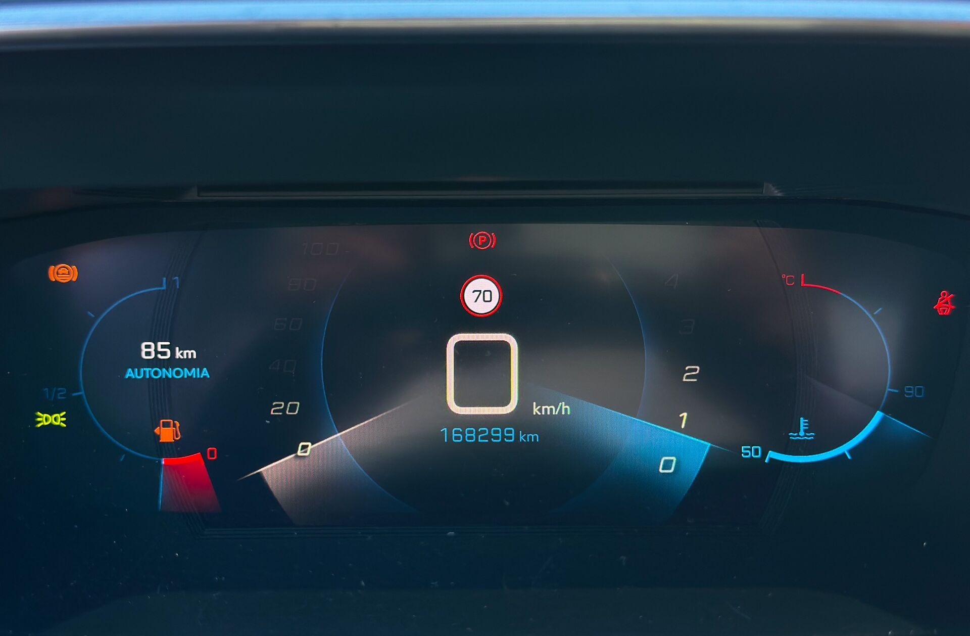 PEUGEOT 2008 1.5 BlueHDi GT