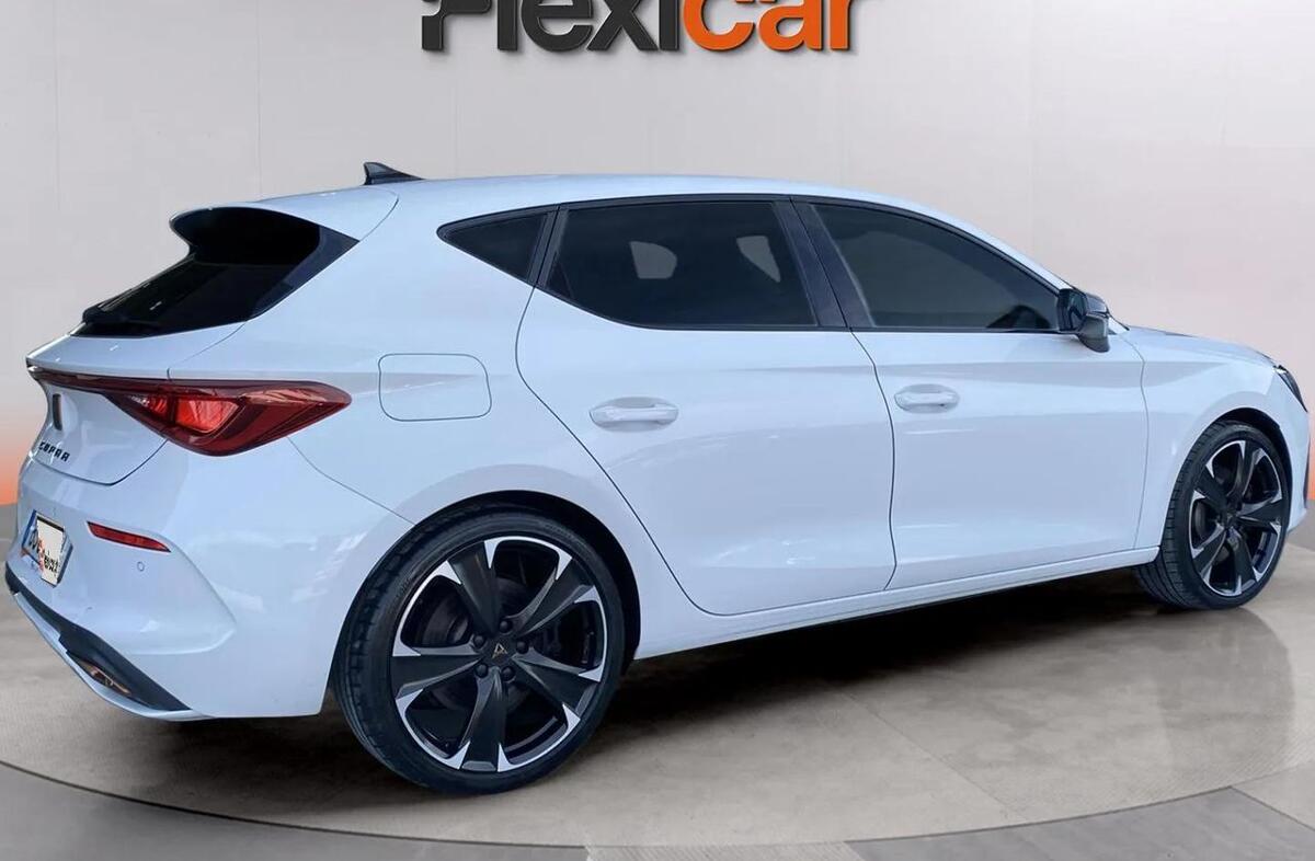 CUPRA Leon 1.4 e-Hybrid DSG