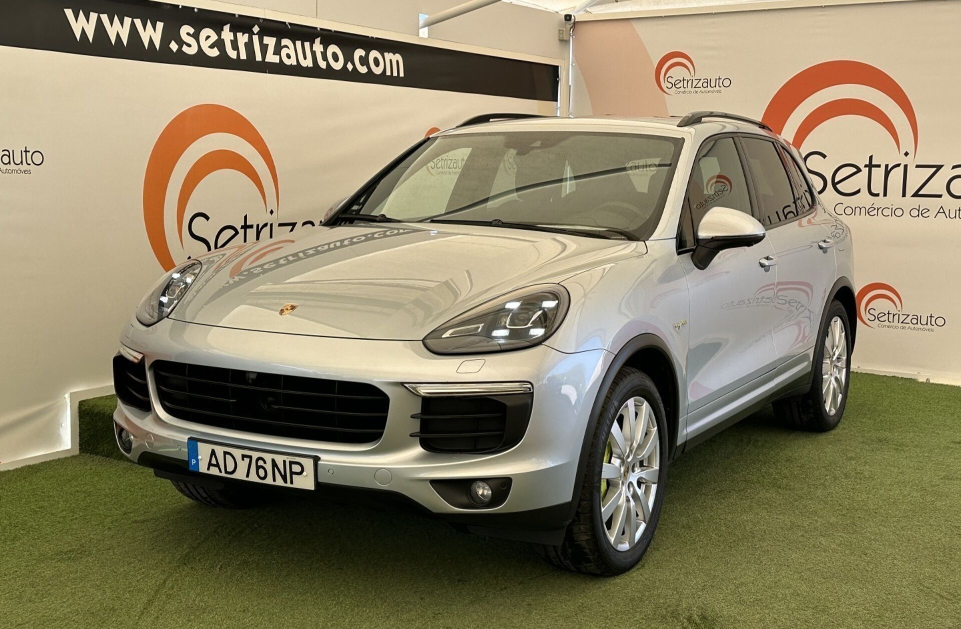 PORSCHE Cayenne S E-Hybrid