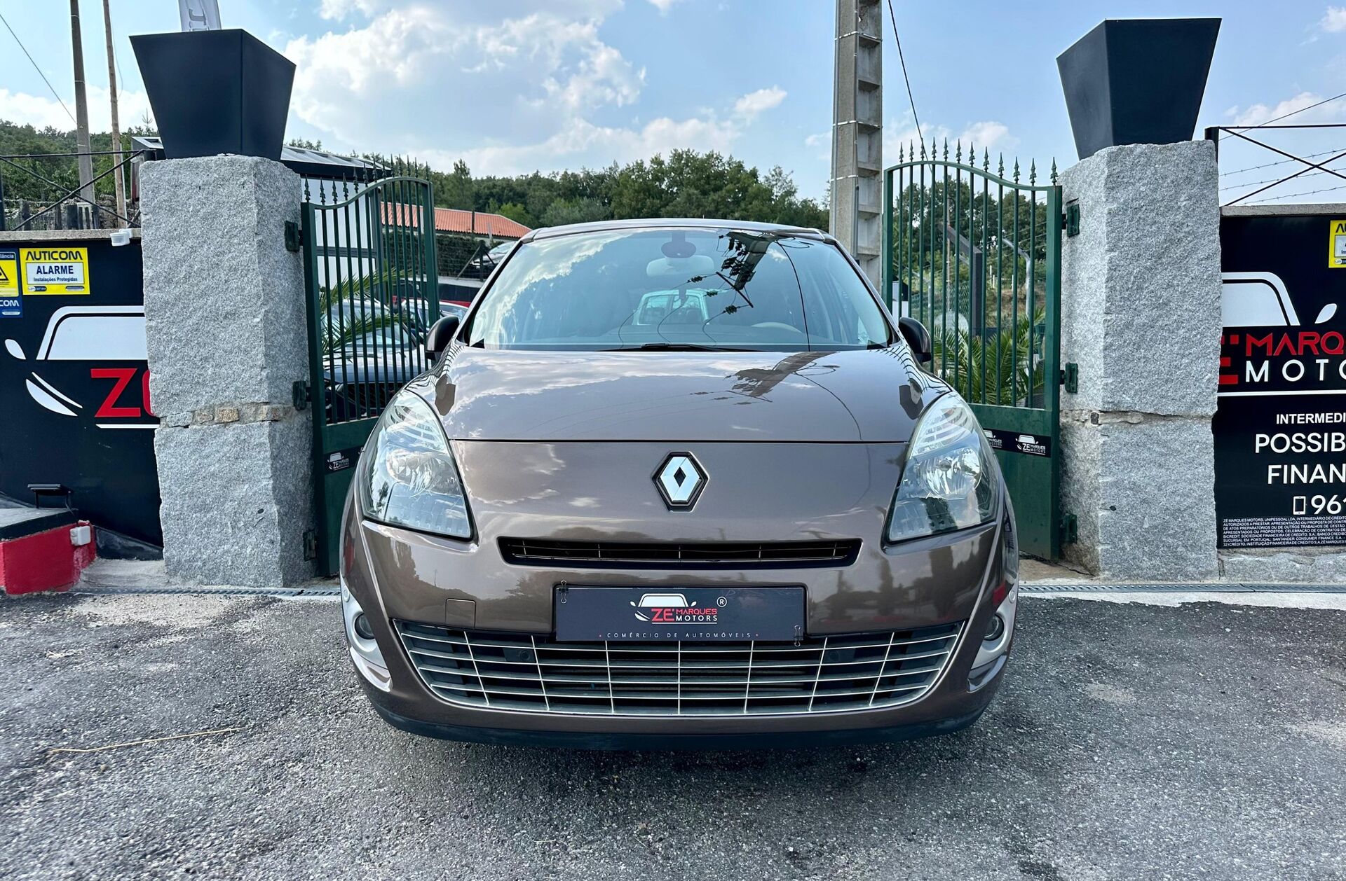 RENAULT Scénic G. 1.5 dCi Luxe 7L