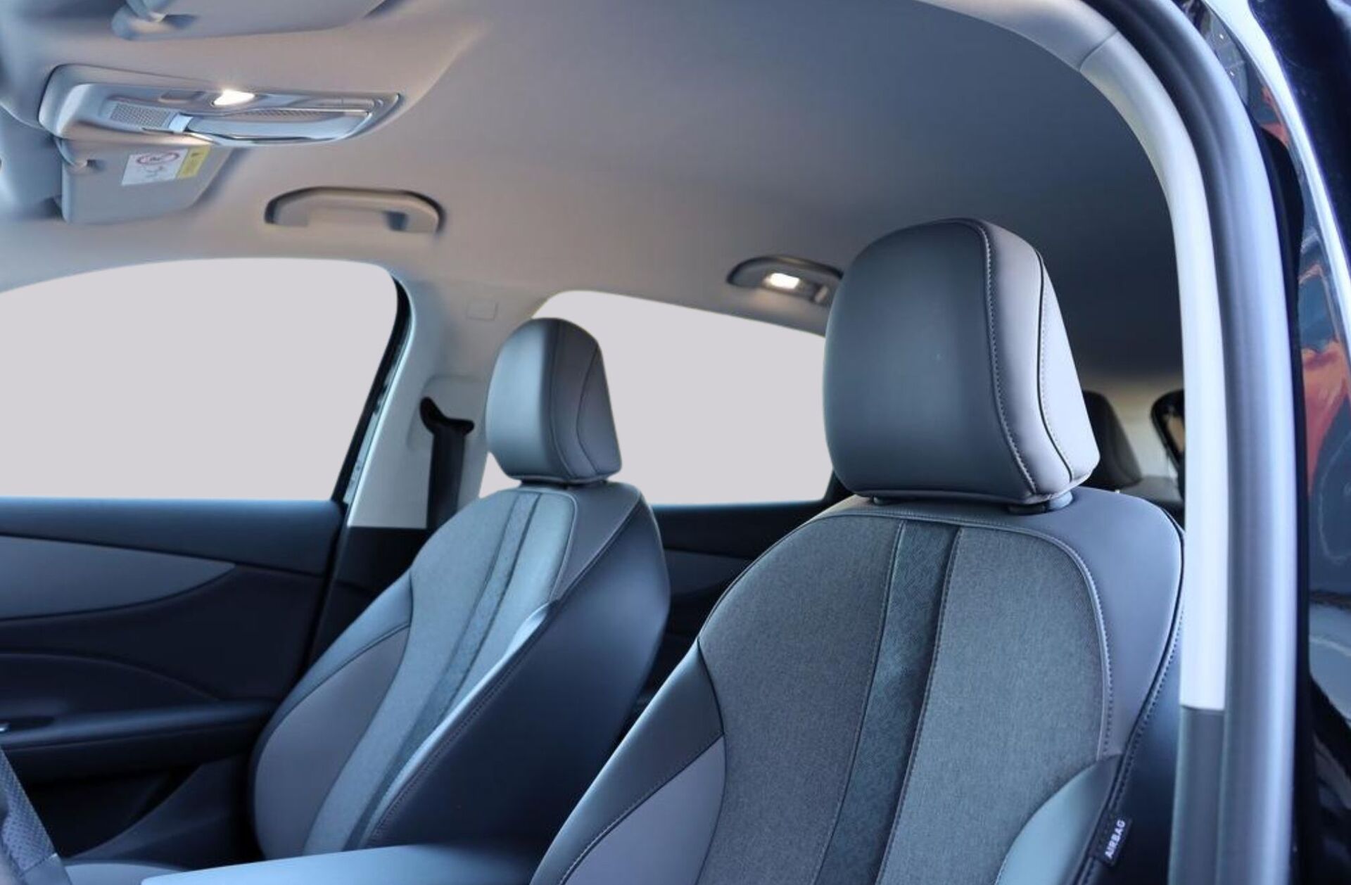 MG ZS 72.6 kWh Luxury