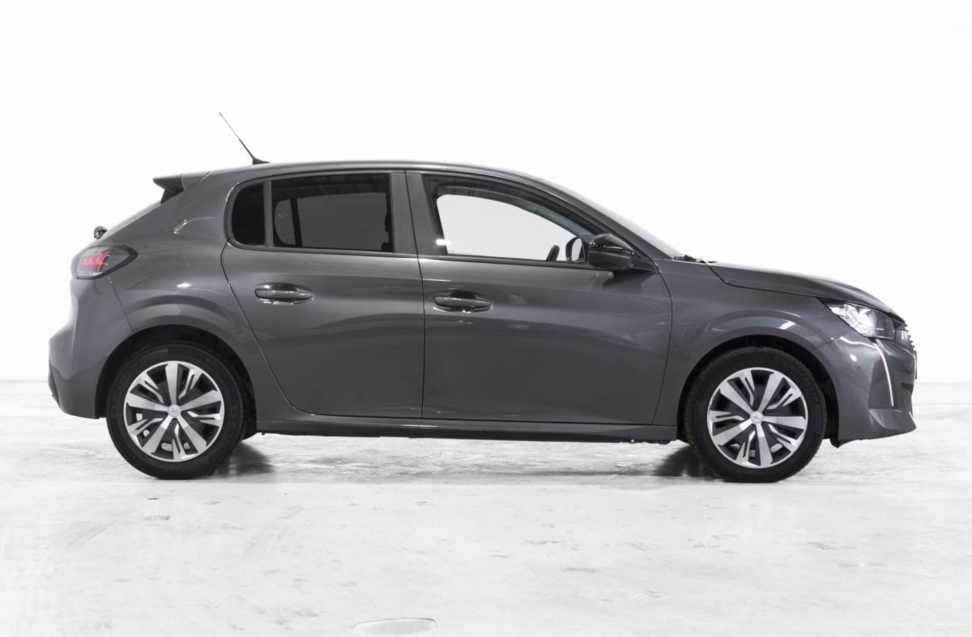 PEUGEOT 208 1.2 PureTech Active Pack