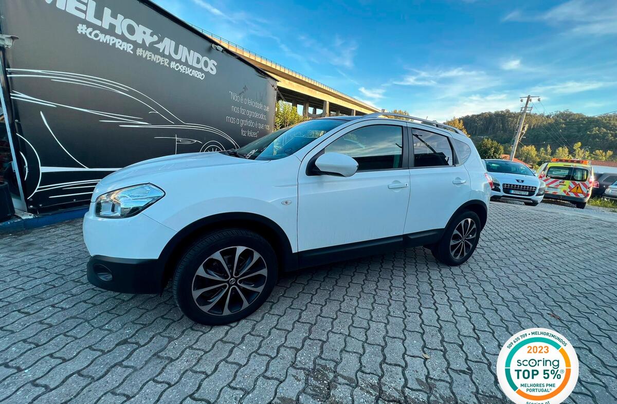 NISSAN Qashqai 1.5 dCi T. Premium 18