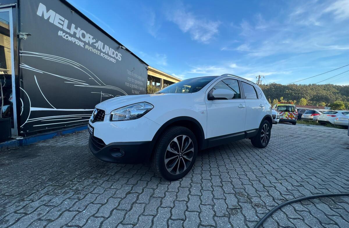 NISSAN Qashqai 1.5 dCi T. Premium 18