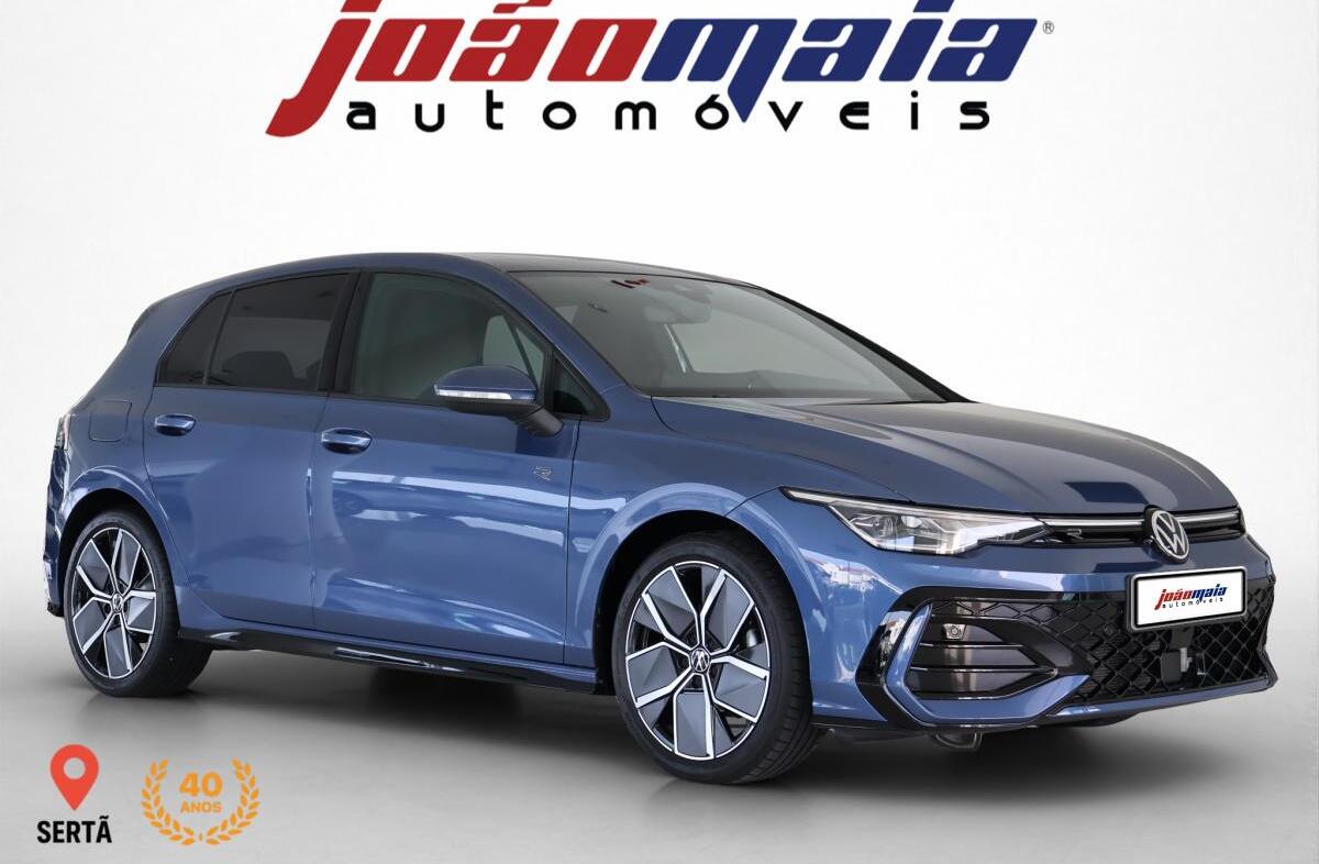 VOLKSWAGEN Golf 1.5 eTSI R-Line DSG