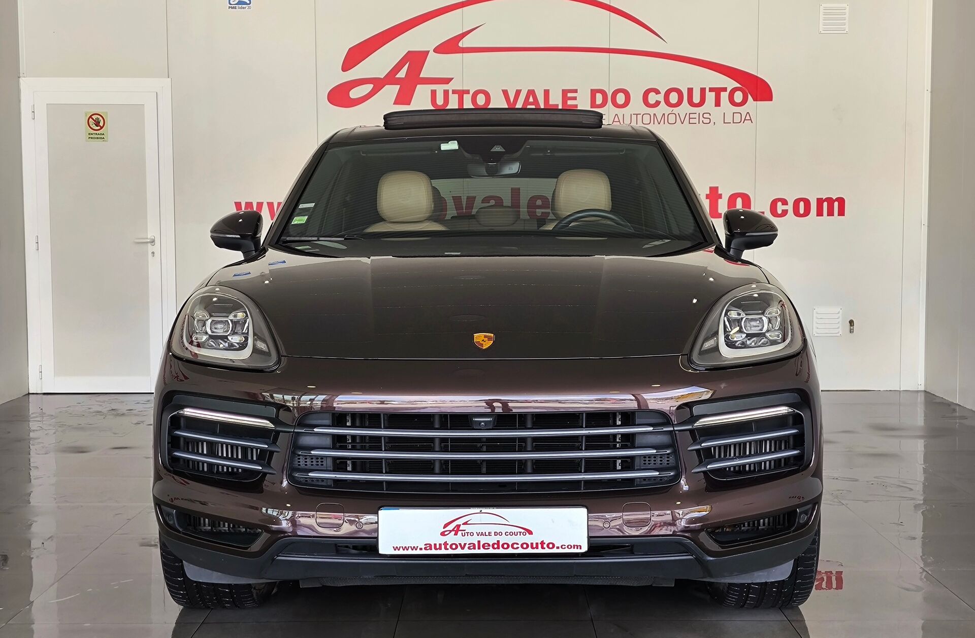 PORSCHE Cayenne E-Hybrid