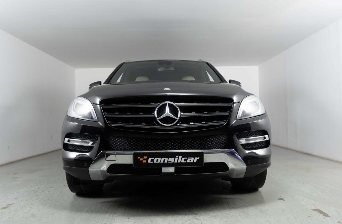 MERCEDES Classe M ML 350 BlueTEC