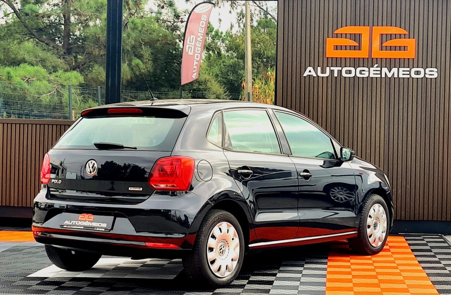 VOLKSWAGEN Polo 1.0 Trendline