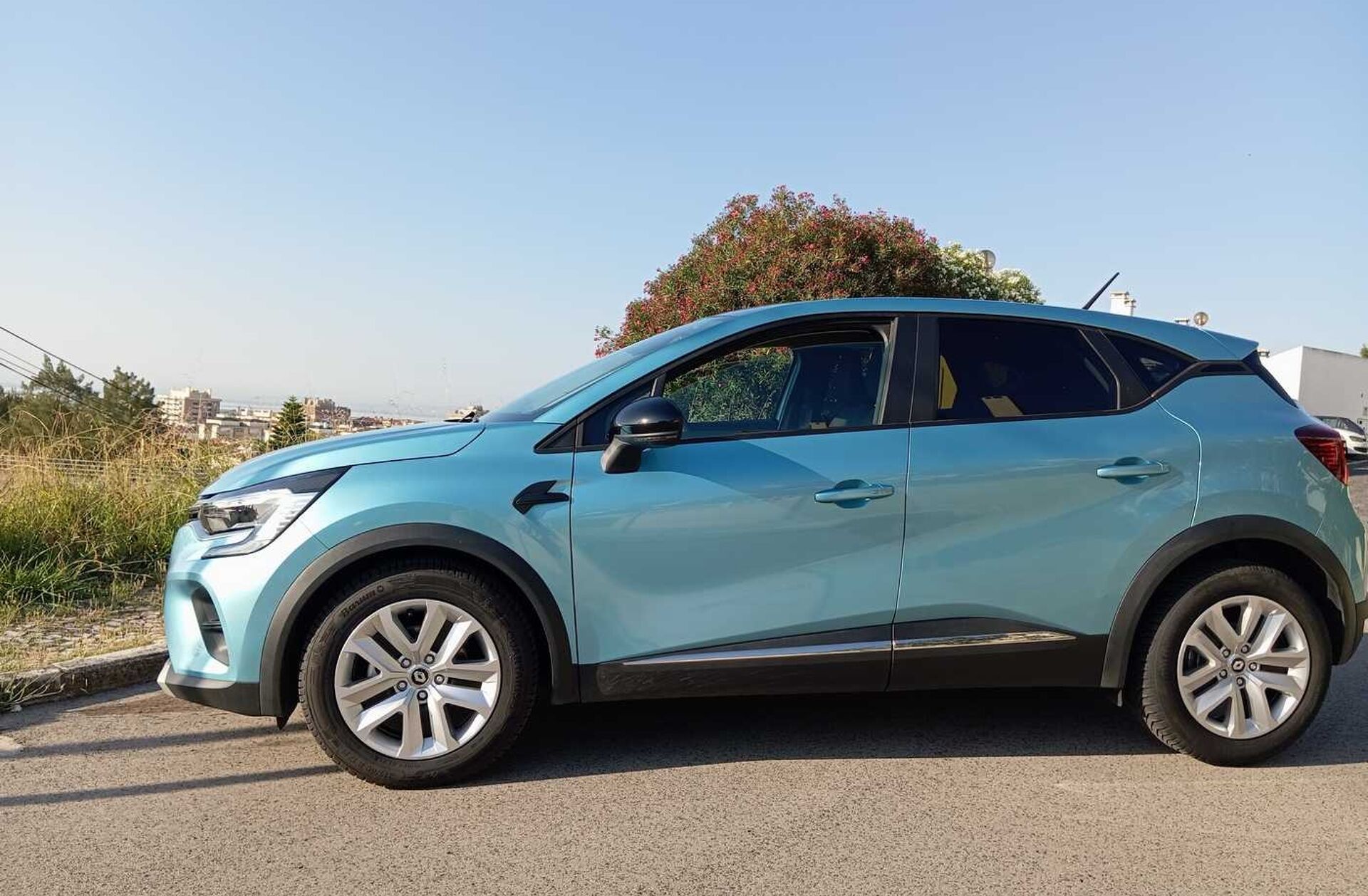 RENAULT Captur 1.0 TCe Intens