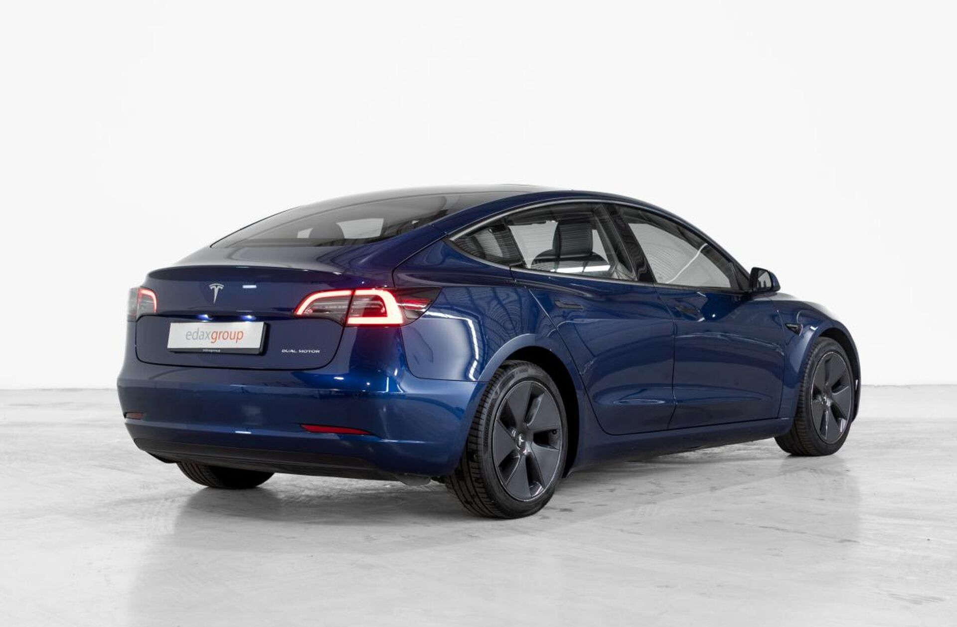 TESLA Model 3 Long Range Tração Integral