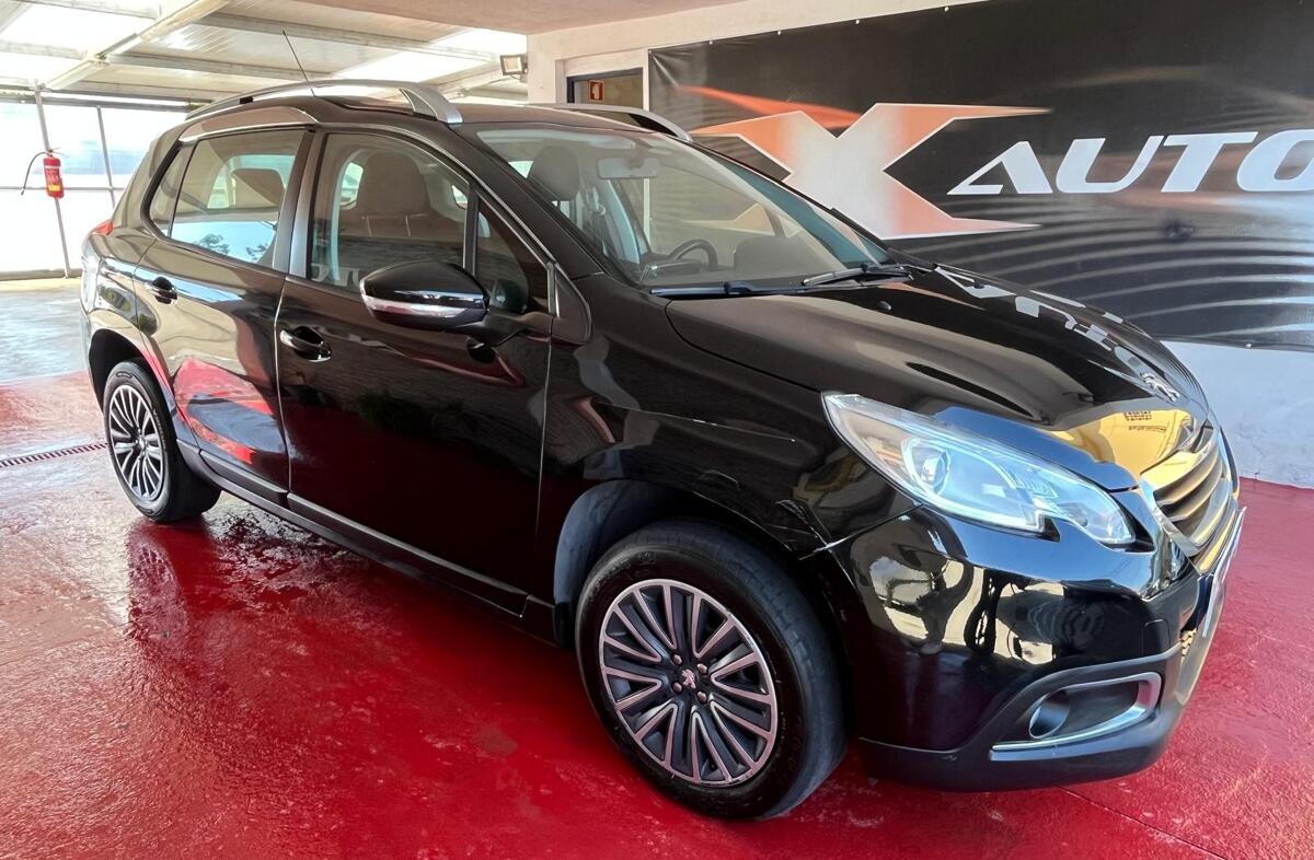 PEUGEOT 2008 1.6 BlueHDi Style