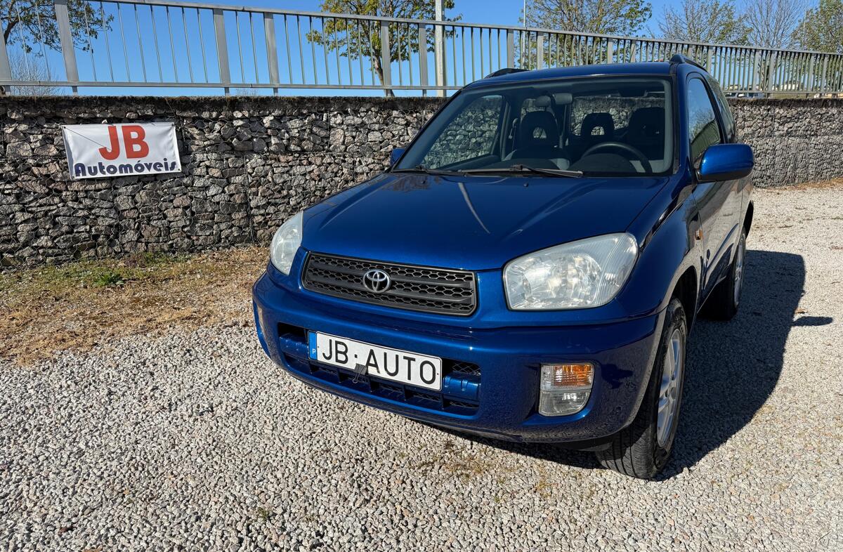 TOYOTA RAV 4 2.0 Pack 2