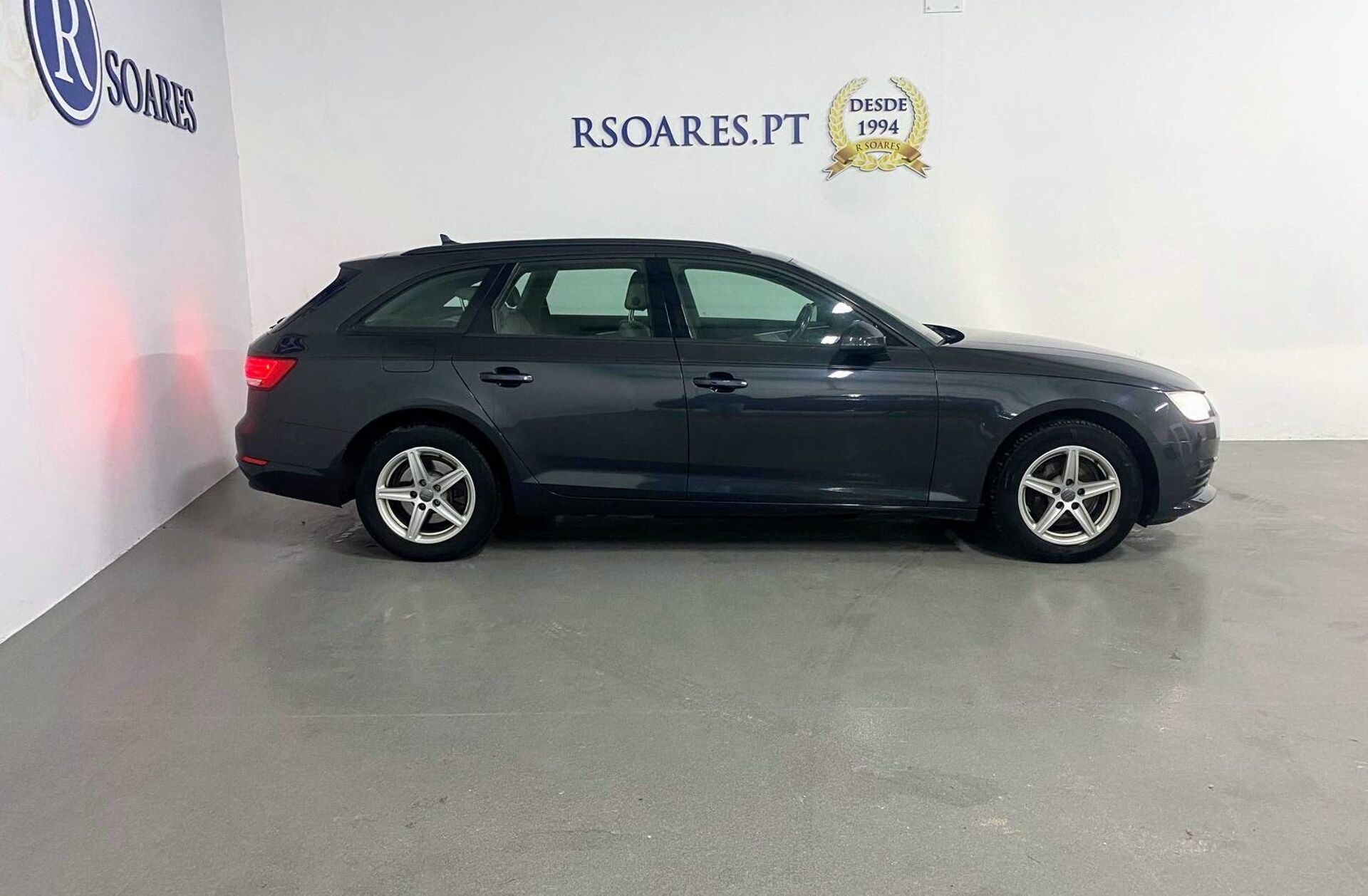 AUDI A4 2.0 TDI Advance