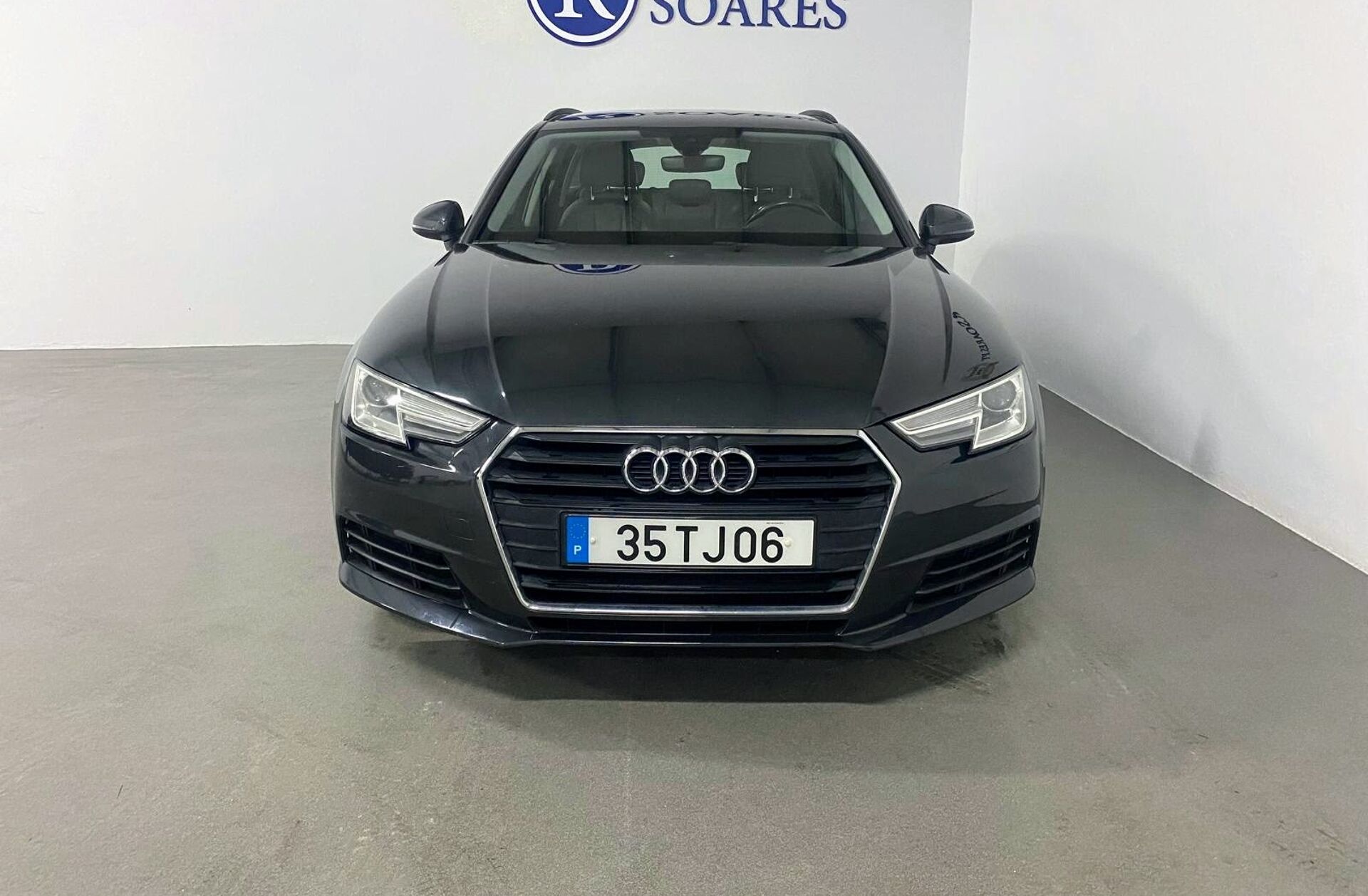 AUDI A4 2.0 TDI Advance