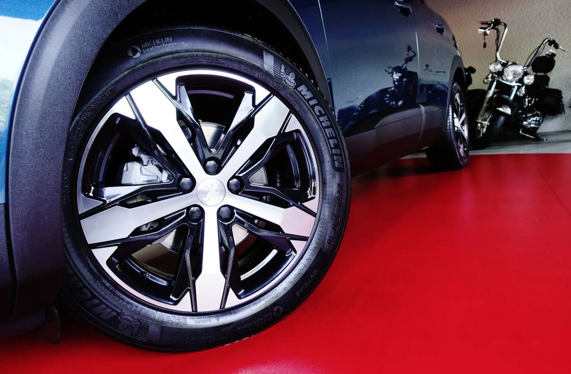 PEUGEOT 3008 1.5 BlueHDi GT