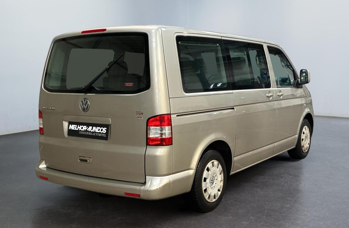 VOLKSWAGEN Multivan 2.5 TDi Confortline