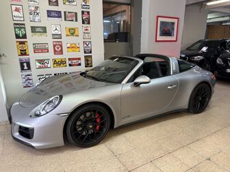 PORSCHE 911 911 Targa 4 GTS PDK