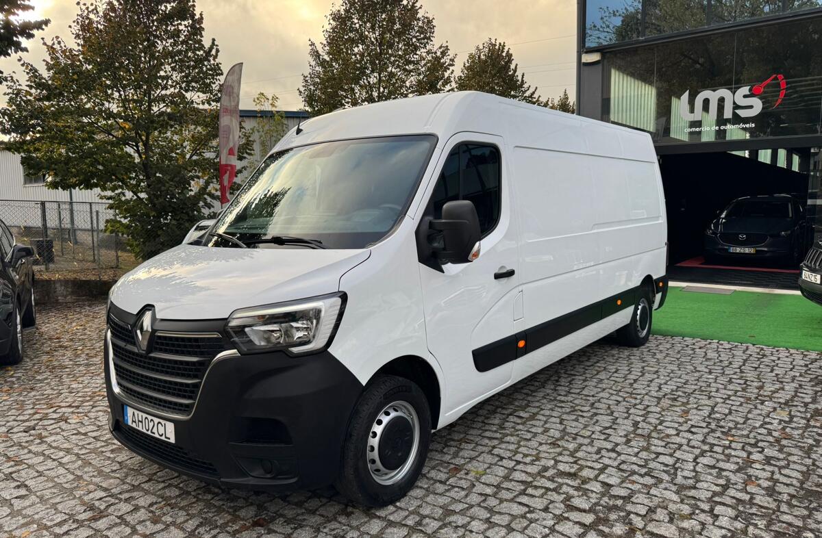 RENAULT Master 2.3 dCi L2H2 3.5T
