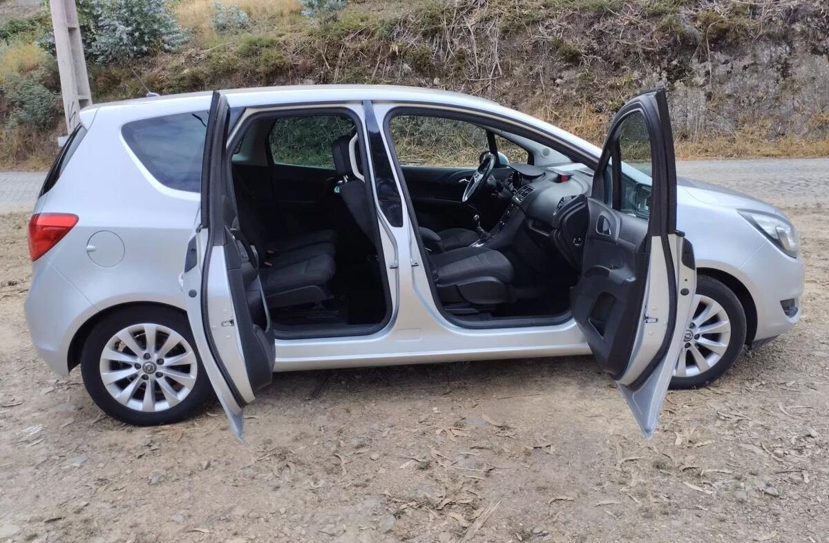 OPEL Meriva 1.4 T FlexFuel 137g