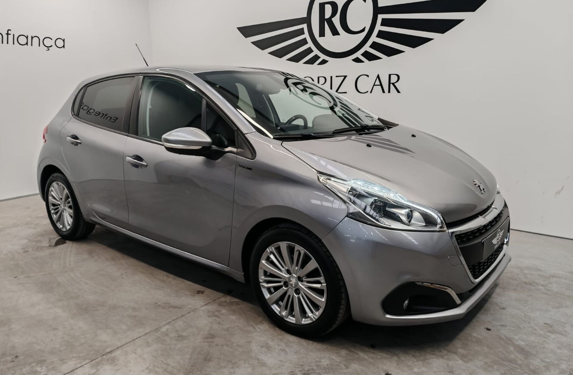 PEUGEOT 208 1.5 BlueHDi Signature