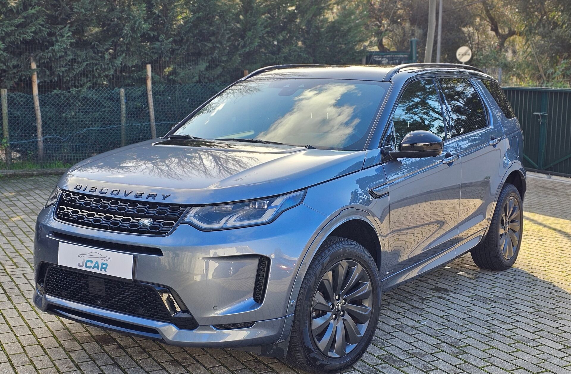 LAND ROVER Discovery S.1.5 I3 P300e AWD R-Dynamic HSE