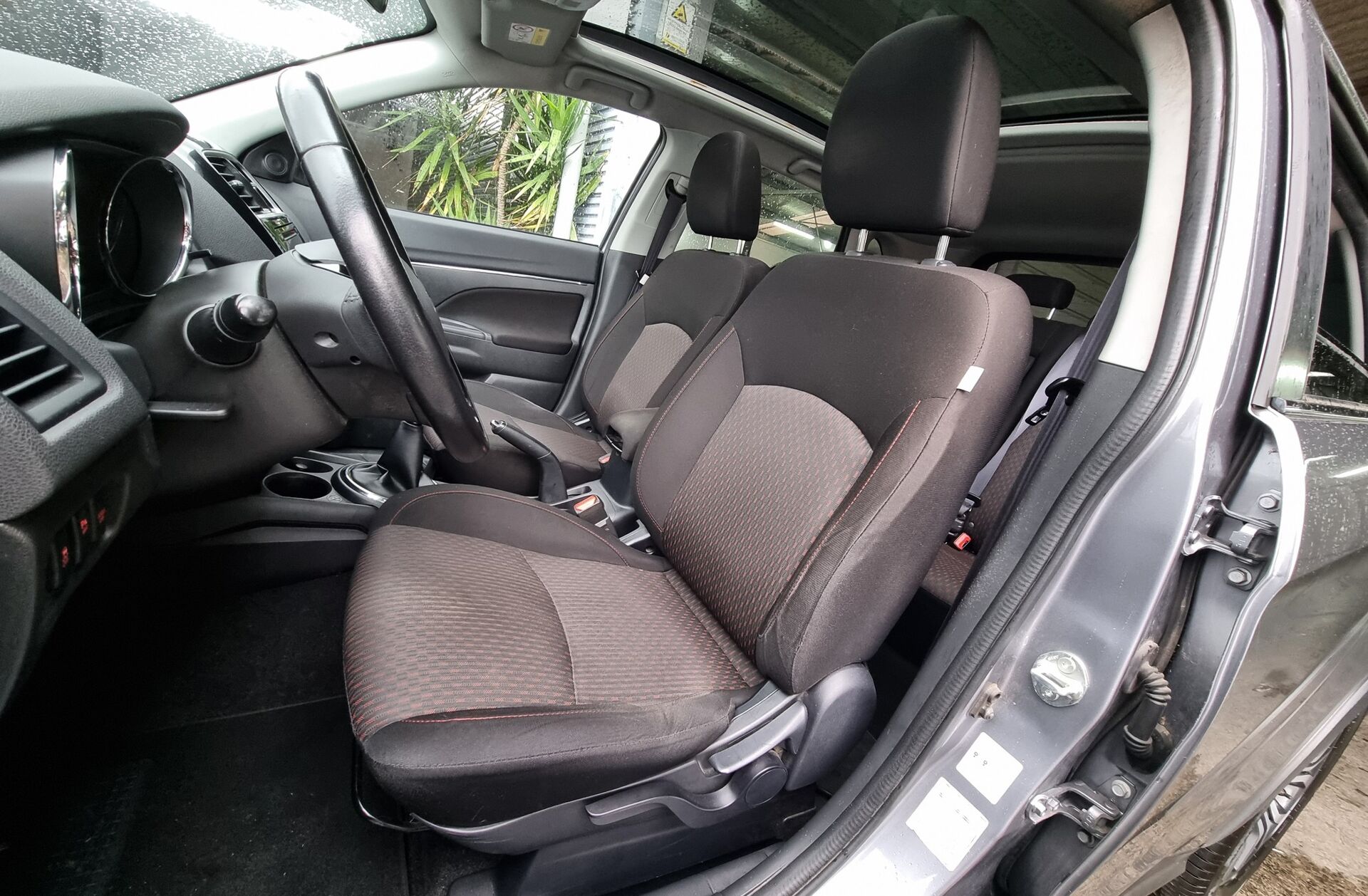 MITSUBISHI ASX 1.6 MIVEC Intense